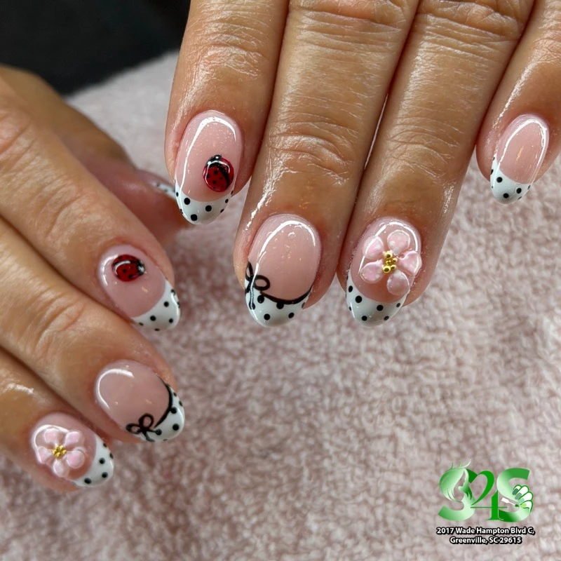Shine 4 Seasons Salon